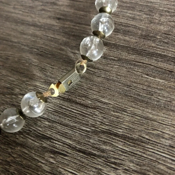 Vtg Lucite Beaded Necklace - Picture 5 of 11